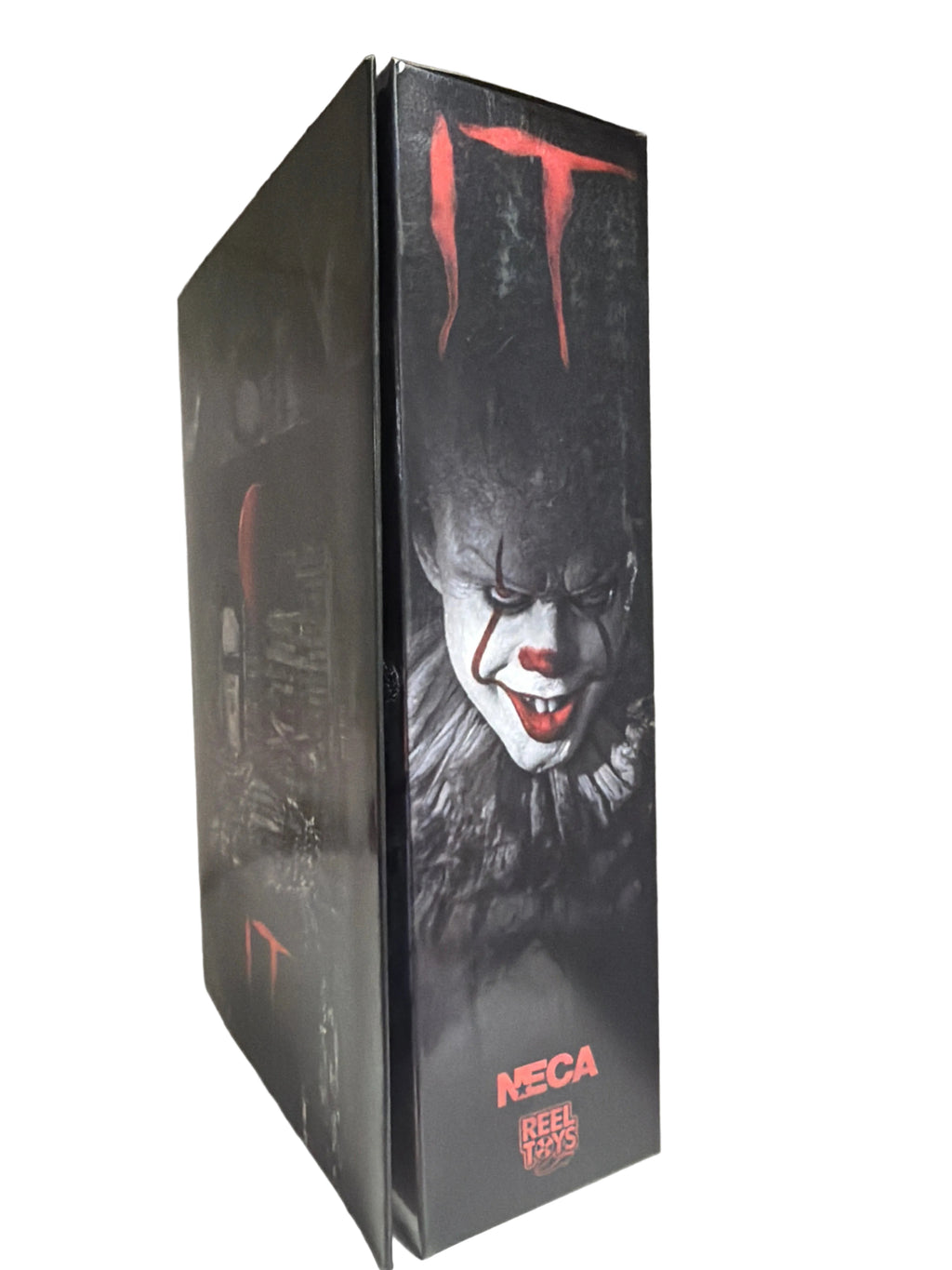 NECA IT Pennywise Ultimate Action Figure – Reel Toys 2017